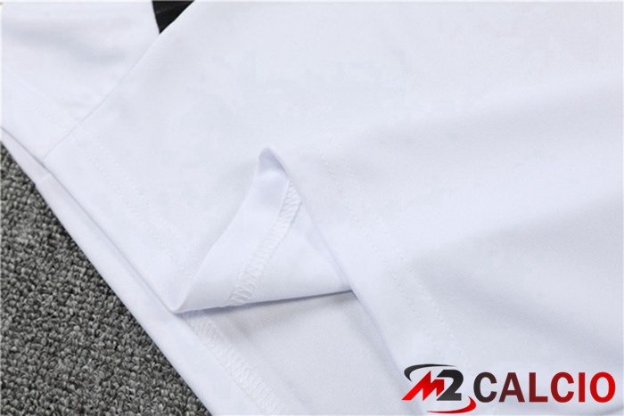 T Shirt Allenamento Bayern Monaco + Shorts Bianco 2022/2023