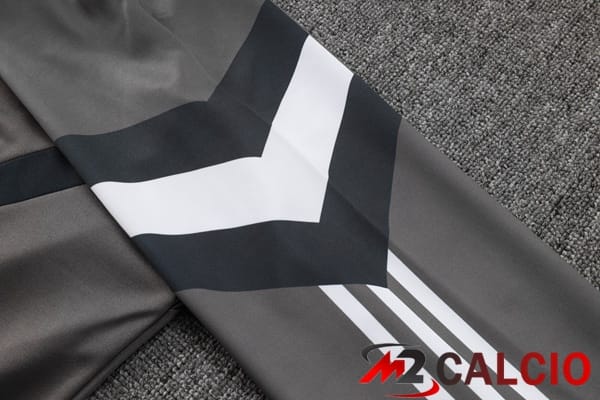 Insieme Tuta Calcio Real Madrid Grigio 2024/2025