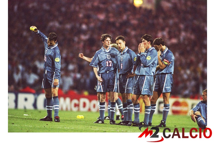 Maglie Calcio Inghilterra Retro Seconda Blu 1996